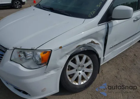 2016 Chrysler Town & Country Touring из США, поврежденный, VIN 2C4RC1BG2GR303697